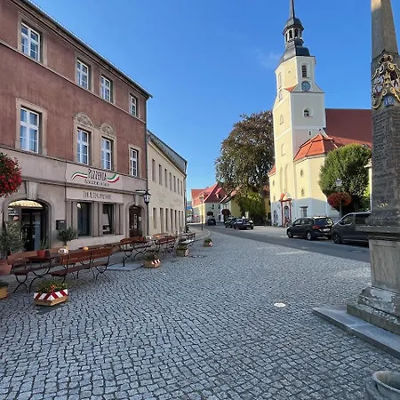 Apartment Urlaub Im Stadtzentrum Von Elsterwerda, Einzeldenkmal *